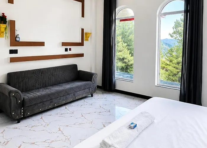 Nathia Gali Top Resort